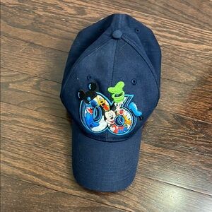 Walt Disney World Vintage 2006 Blue and Green baseball Cap with Mickey Mouse